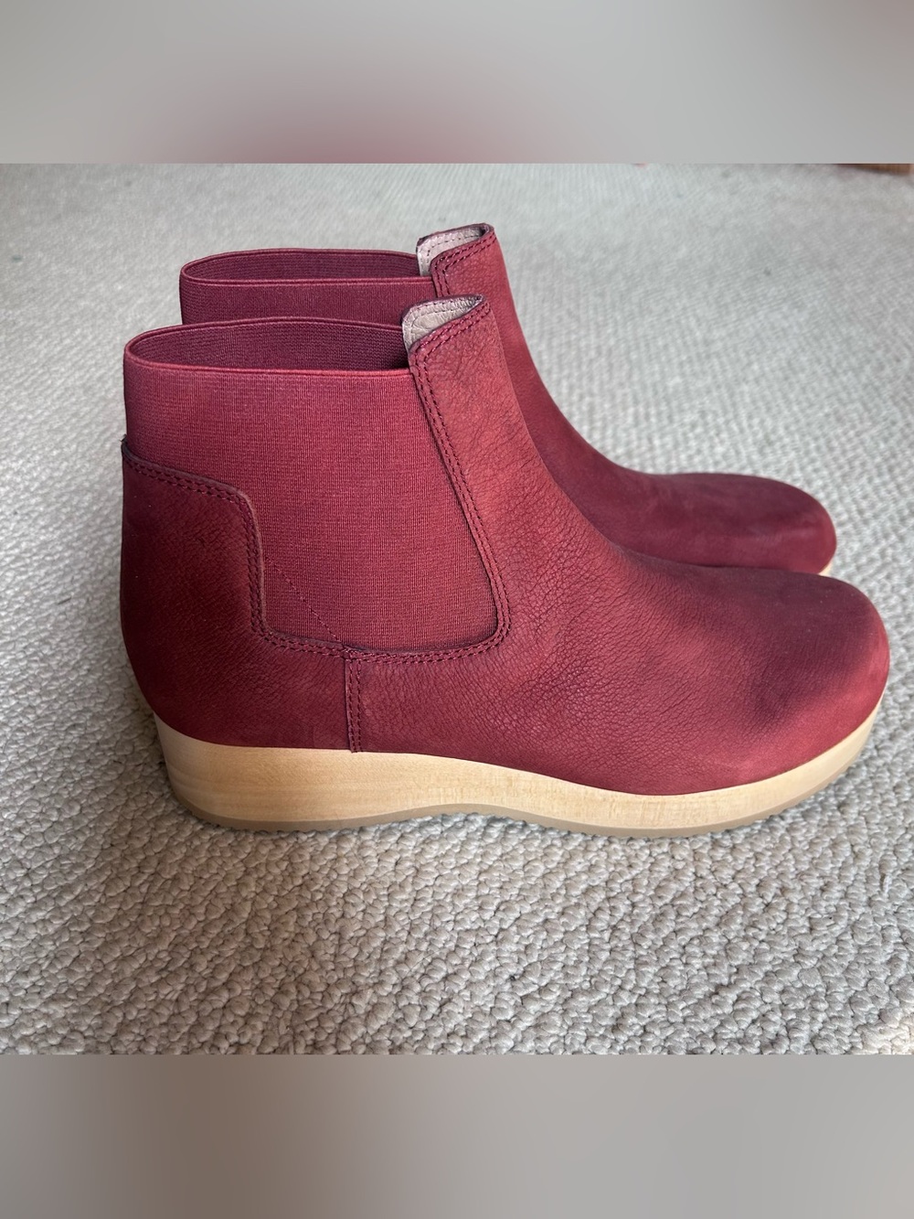 Eileen Fisher sz 10, Words Oiled Nubuck Clog Bootie, Brand New! In Red Cedar.